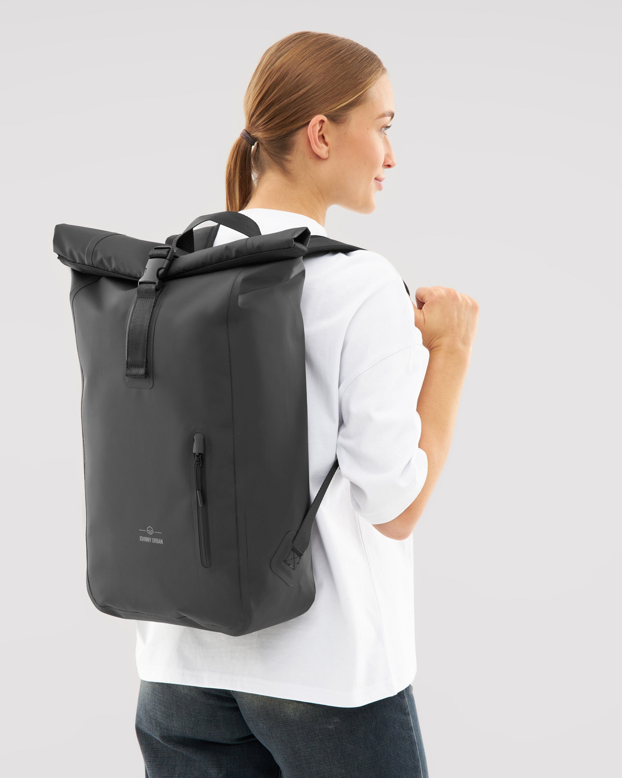 johnny-urban-rolltop-rucksack-conor-16-zoll-laptop-regenfest image 3