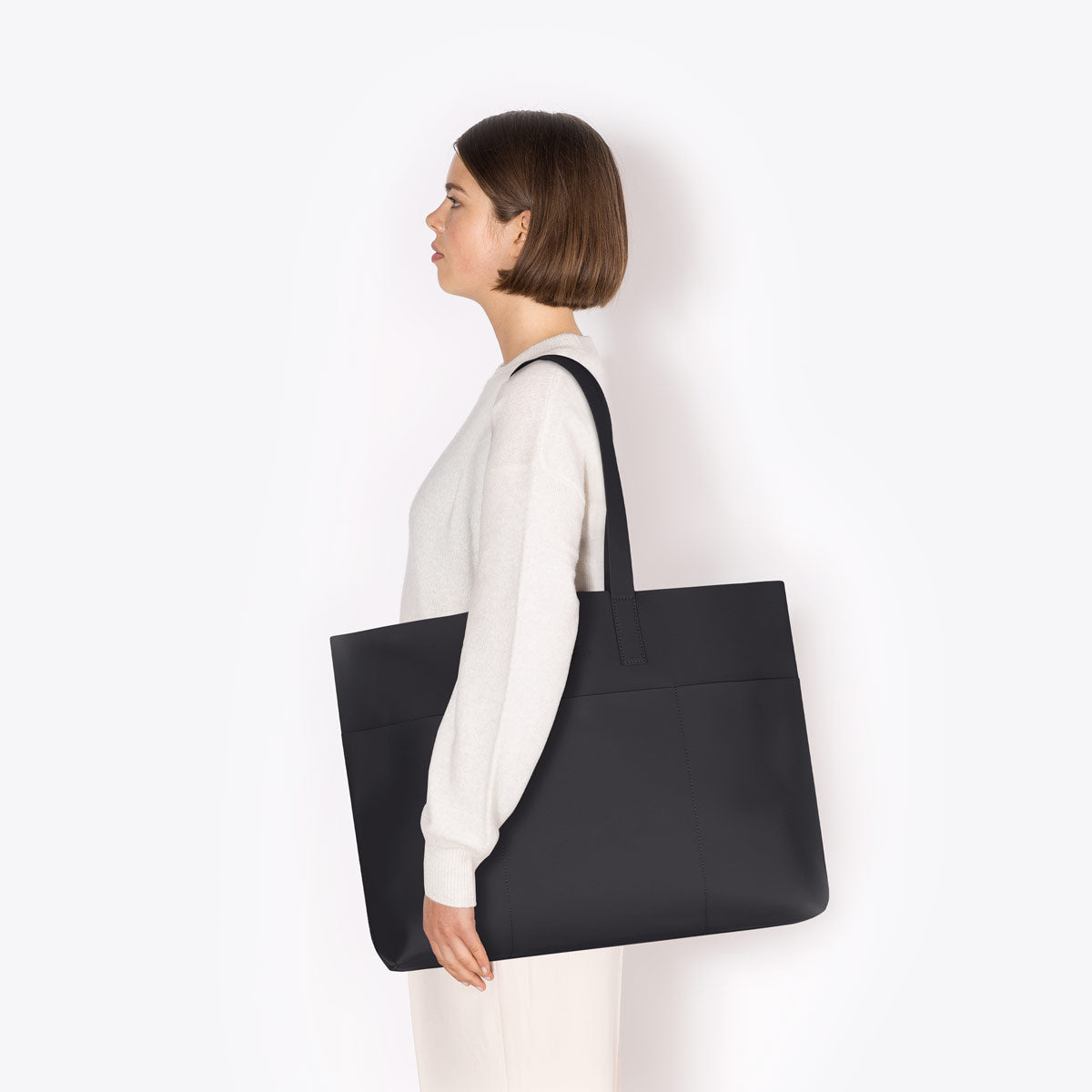 ucon-acrobatics-emilia-tote-bag-lotus-infinity-series image 4
