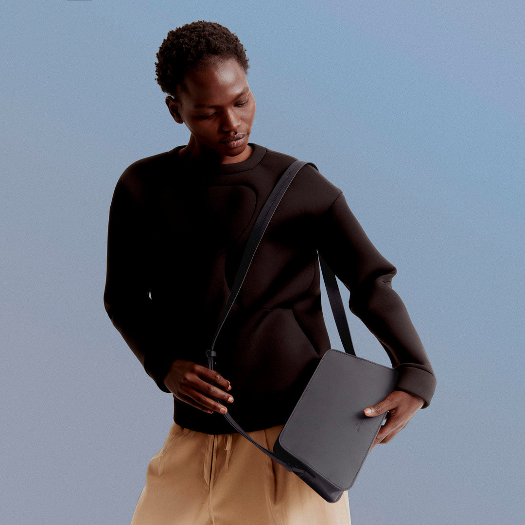 ucon-acrobatics-kiomi-shoulder-bag image 2