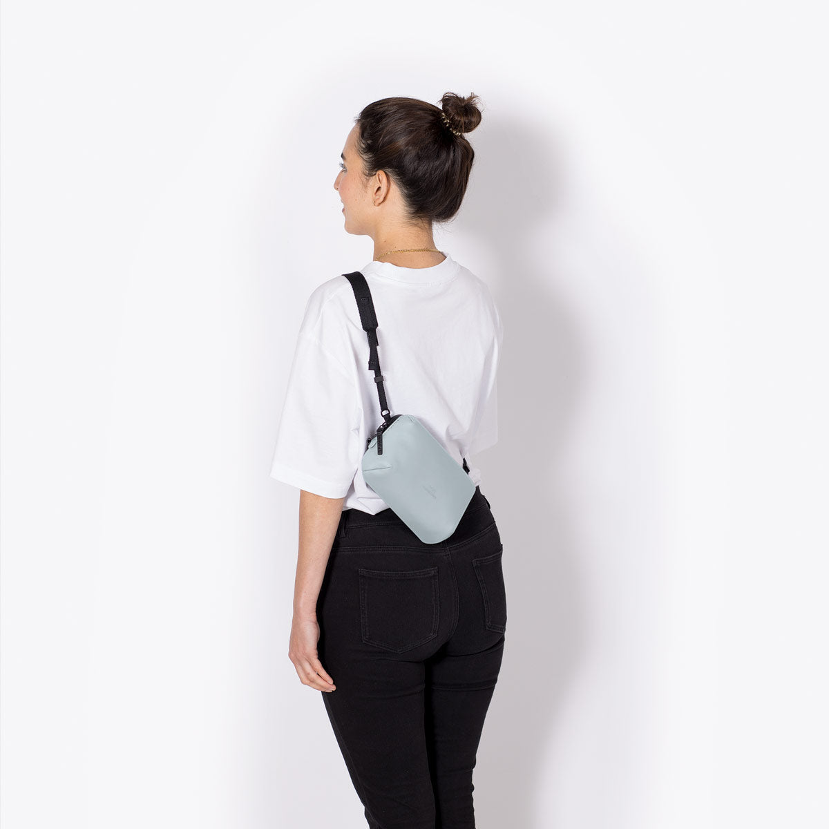 ucon-acrobatics-ando-crossbody-bag-lotus-series-2 image 8