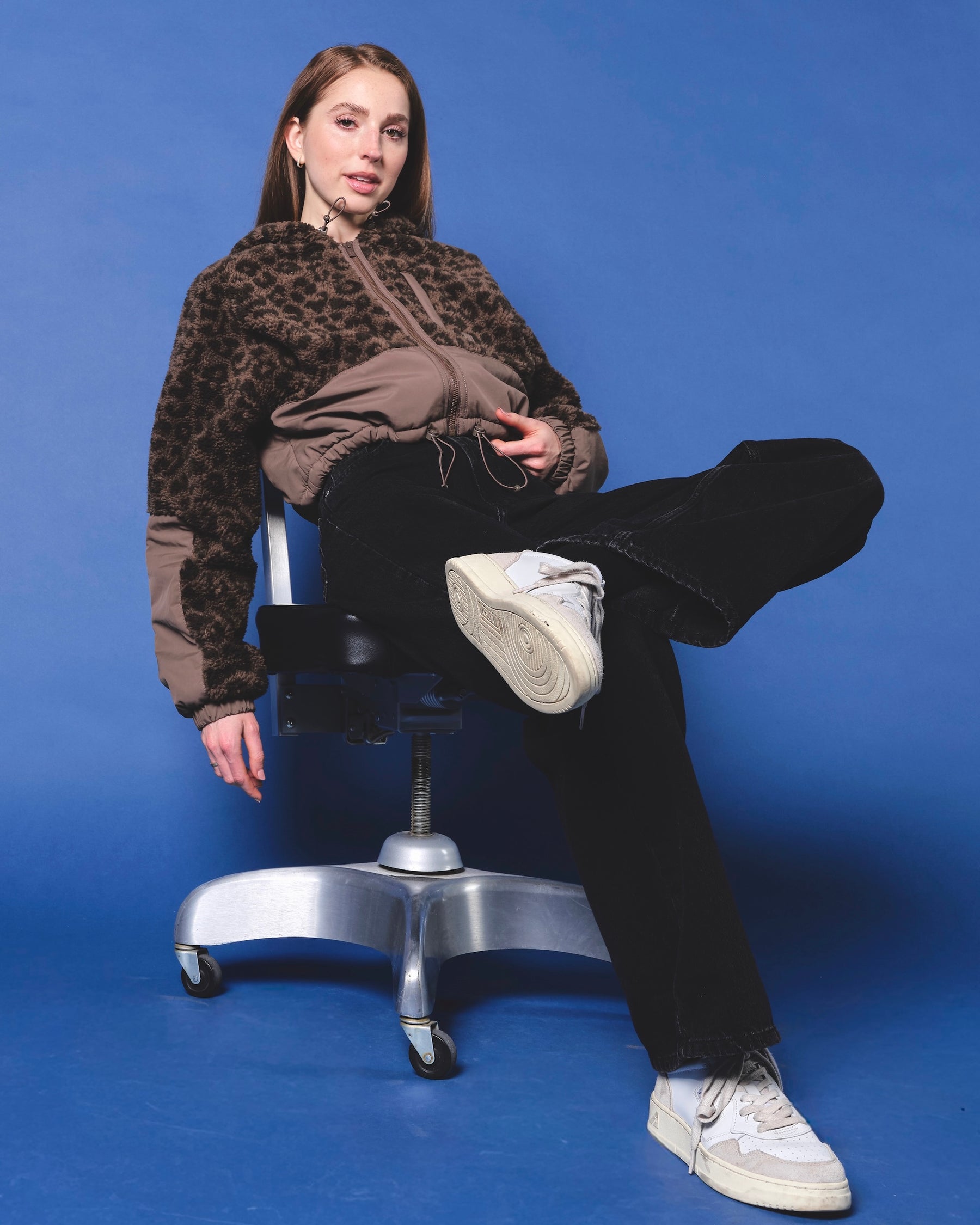 johnny-urban-cropped-teddy-fleecejacke-carey-mit-kapuze-2 image 7