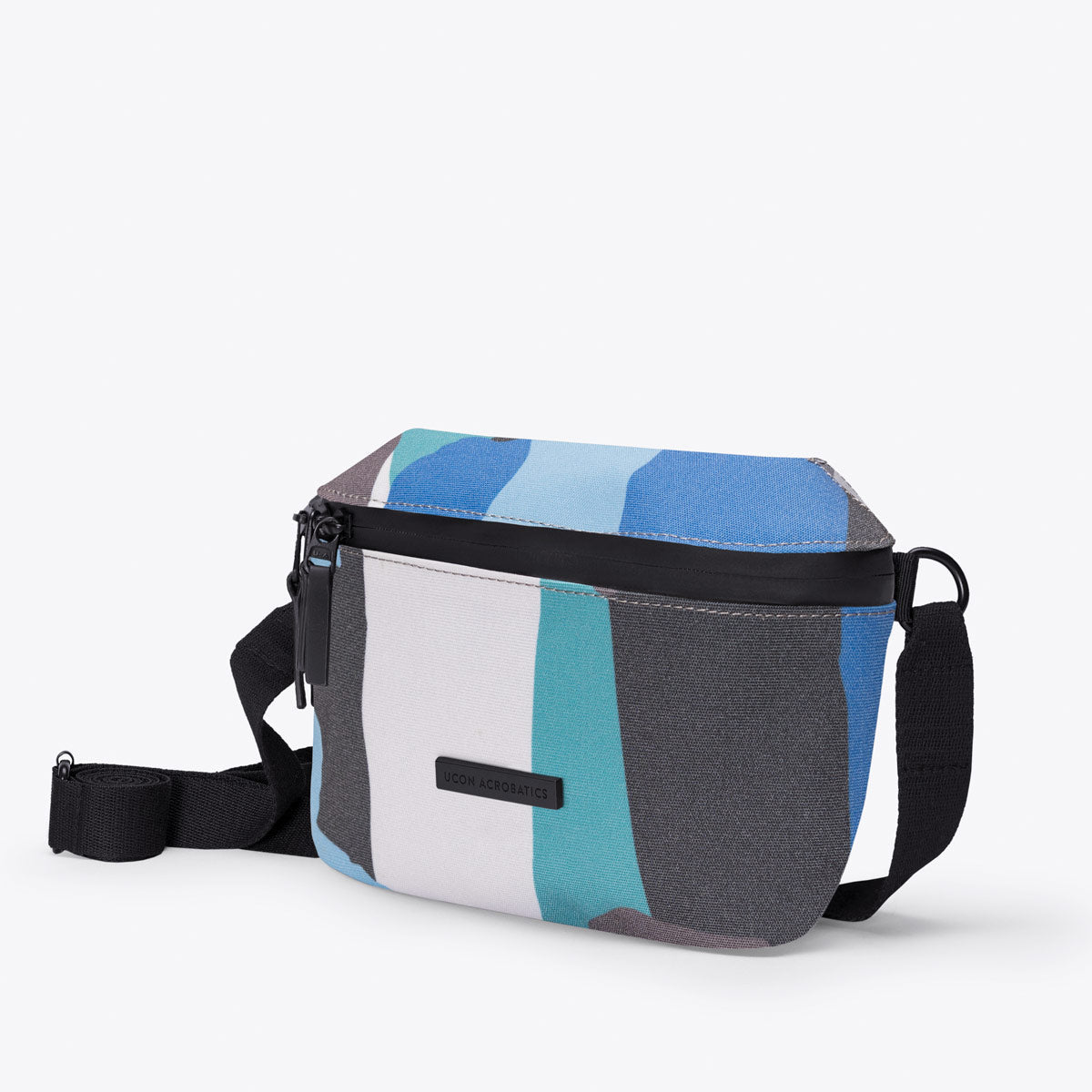 ucon-acrobatics-jona-crossbody-bag-we-are-out-of-office-lotus image 6