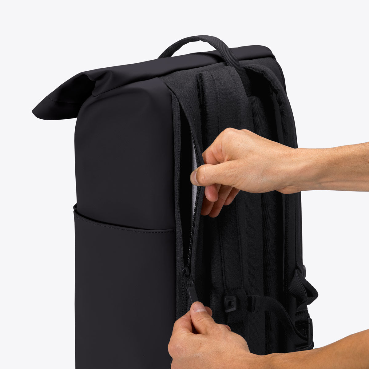 ucon-acrobatics-yuto-roll-top-rucksack-original-series image 7