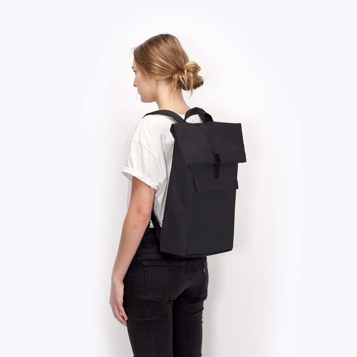 ucon-acrobatics-jannik-roll-top-rucksack-phantom-series-vegane-lederalternative image 4