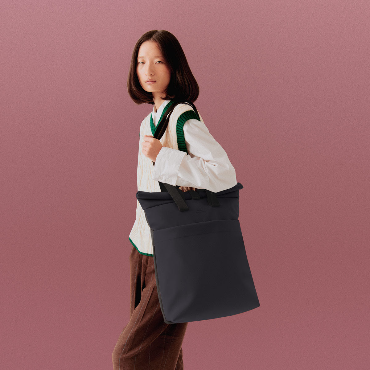 ucon-acrobatics-malte-convertible-roll-top-rucksack-lotus-infinity image 2