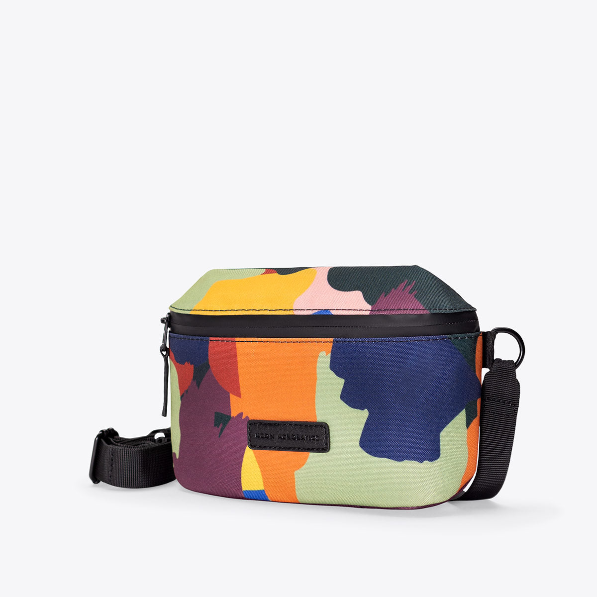 ucon-acrobatics-jona-crossbody-bag-lotus-series-leif-podhajsky-edition image 3
