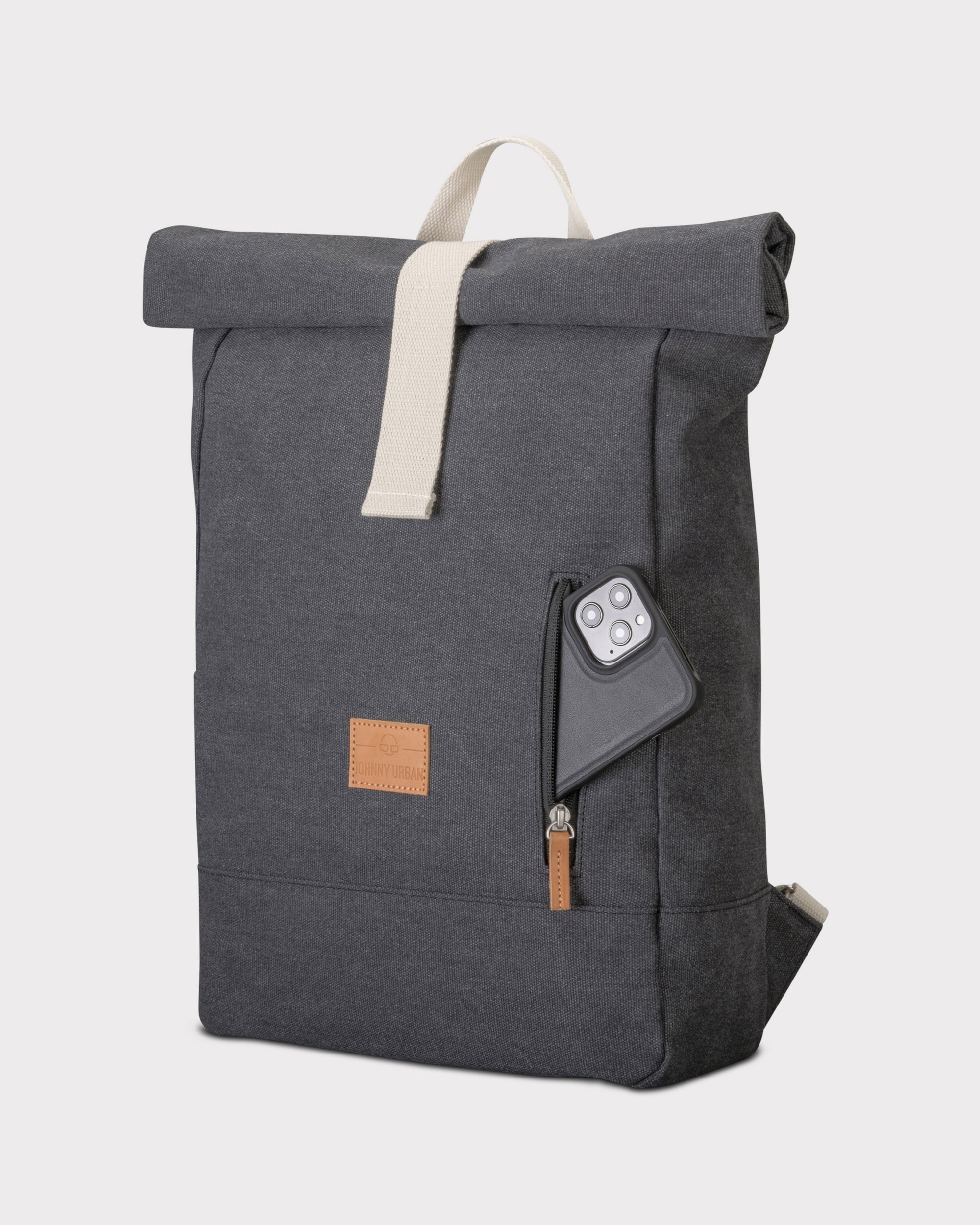 johnny-urban-rolltop-rucksack-adam-medium-canvas-mit-15-6-zoll-laptopfach image 4