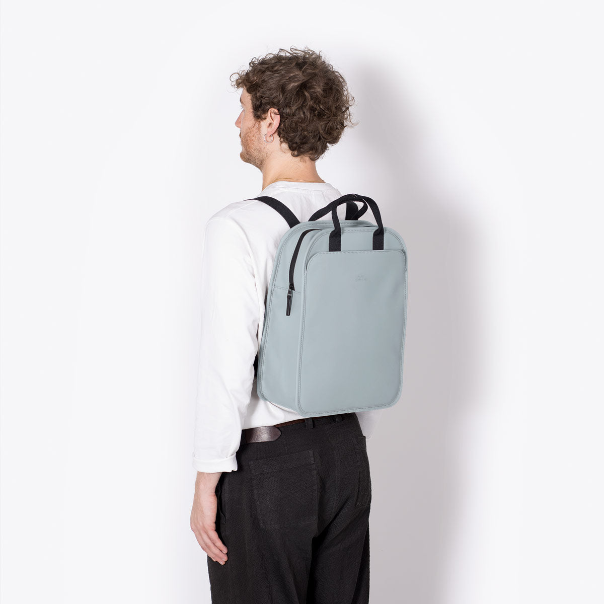 ucon-acrobatics-alison-backpack-lotus-series-rucksack image 3